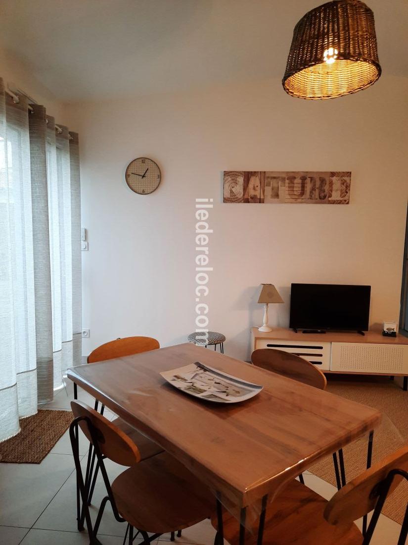 Photo 11: An accomodation located in La Flotte-en-Ré on ile de Ré.