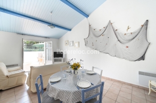 Ile de Ré:Domaine 80 - house for 4 people / swimming pool / near the beaches