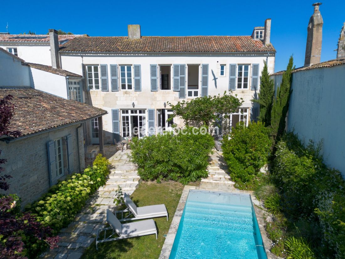 Photo 18: An accomodation located in Saint-Martin-de-Ré on ile de Ré.