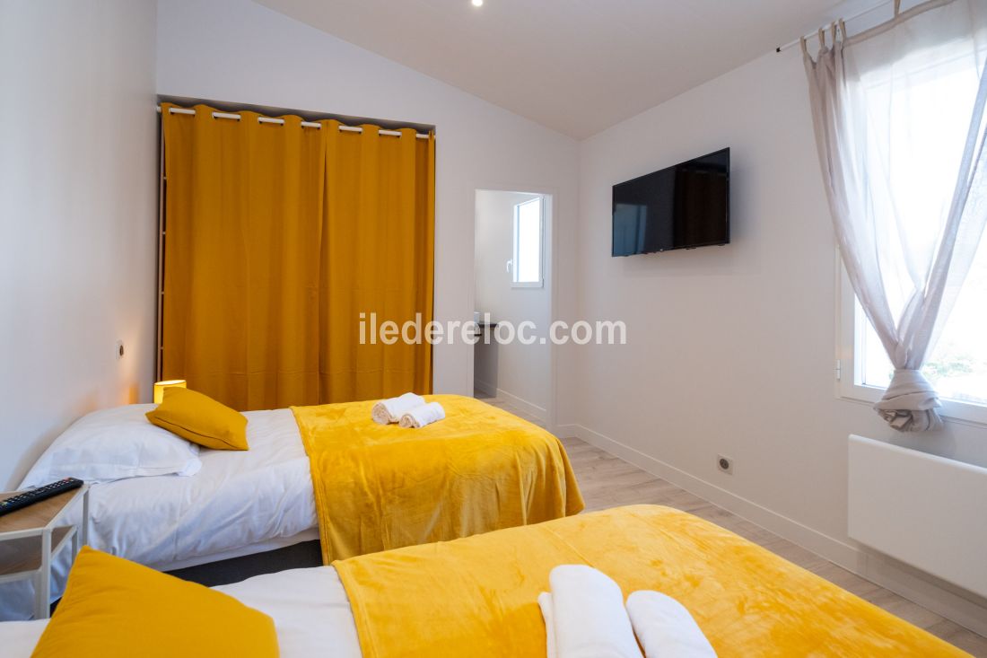 Photo 11: An accomodation located in Saint-Martin-de-Ré on ile de Ré.