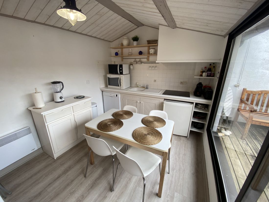 Photo 6: An accomodation located in Les Portes-en-Ré on ile de Ré.
