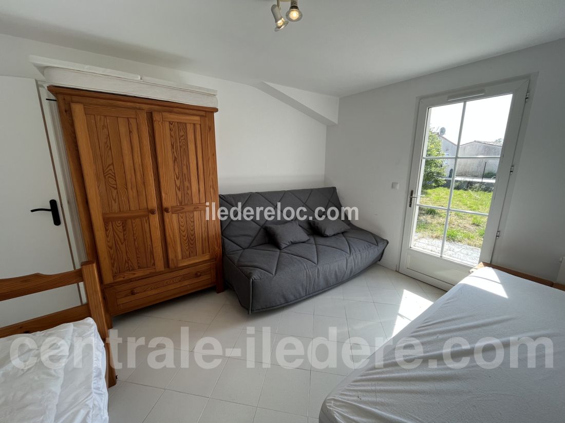 Photo 14: An accomodation located in La Couarde-sur-mer on ile de R&eacute;.