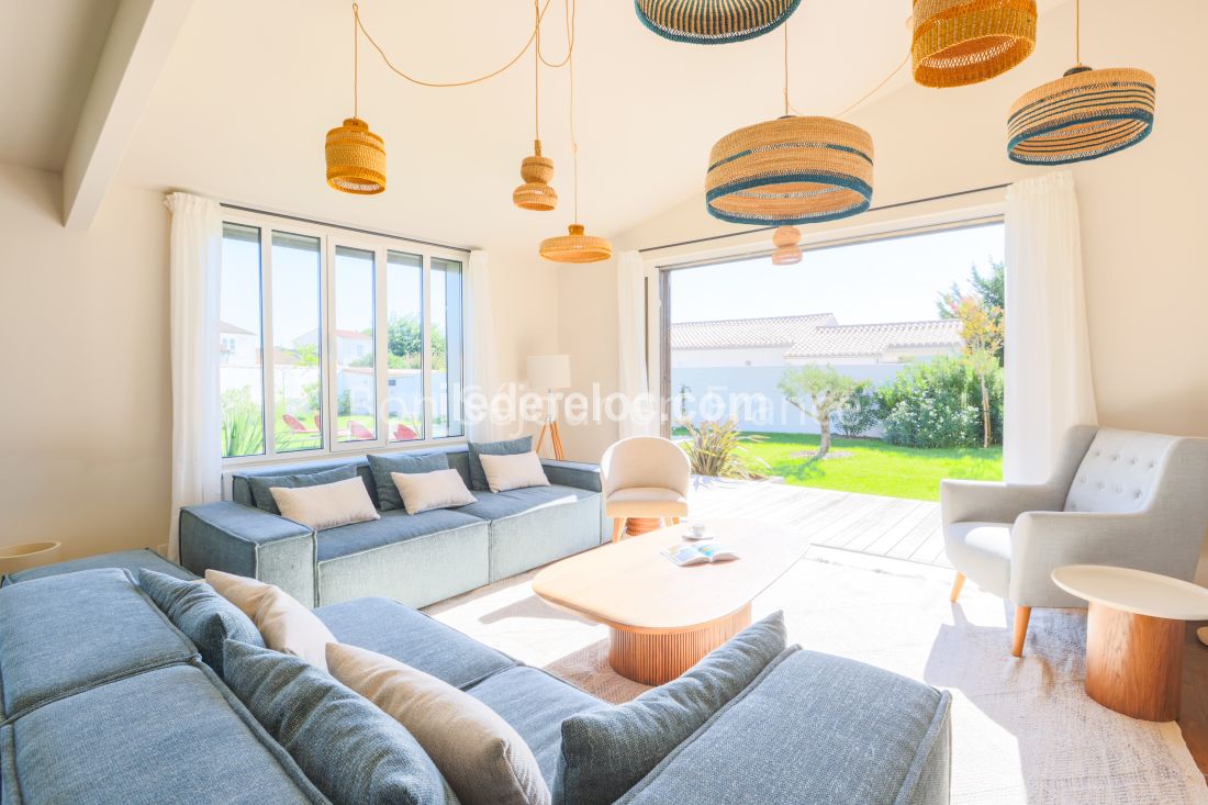 Photo 21: An accomodation located in La Couarde-sur-mer on ile de R&eacute;.