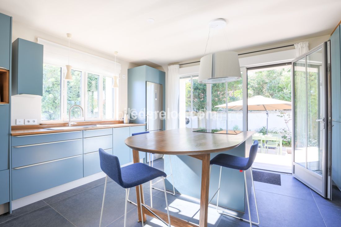 Photo 24: An accomodation located in La Couarde-sur-mer on ile de R&eacute;.