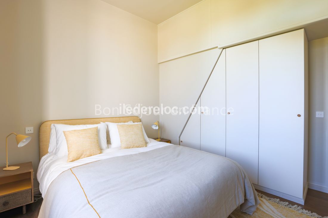 Photo 11: An accomodation located in La Couarde-sur-mer on ile de R&eacute;.