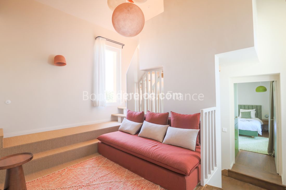 Photo 30: An accomodation located in La Couarde-sur-mer on ile de R&eacute;.