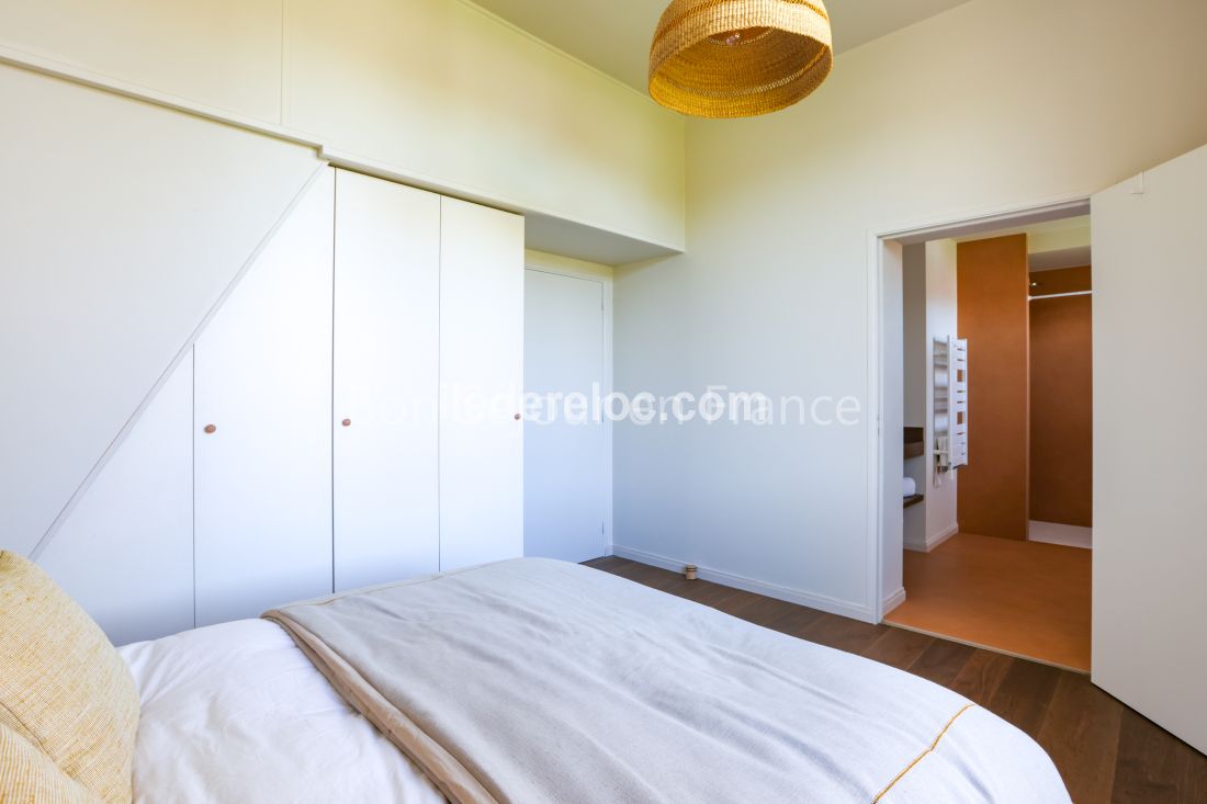 Photo 13: An accomodation located in La Couarde-sur-mer on ile de R&eacute;.