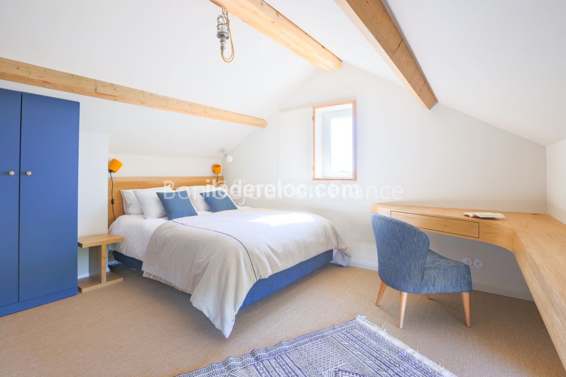 Photo 34: An accomodation located in La Couarde-sur-mer on ile de R&eacute;.