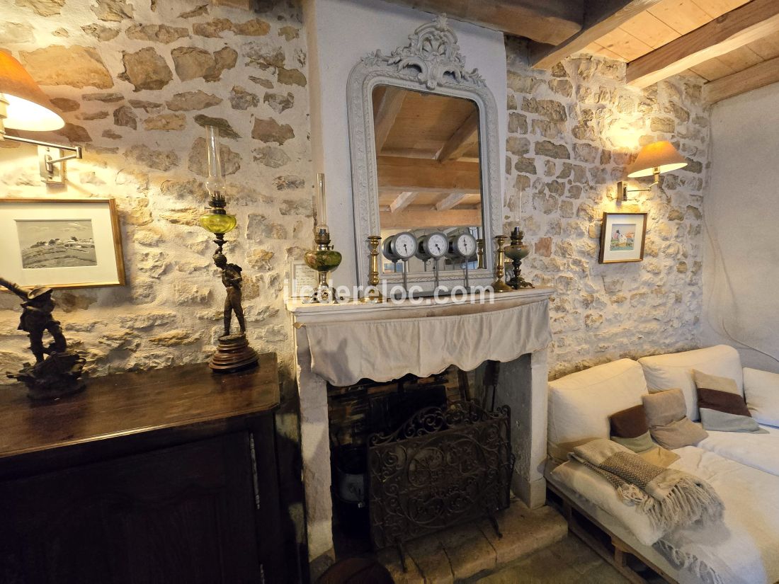 Photo 8: An accomodation located in La Flotte-en-Ré on ile de Ré.