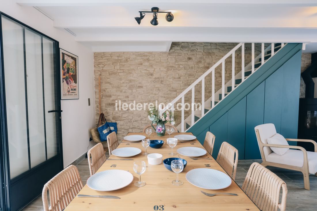 Photo 10: An accomodation located in Le Bois-Plage-en-R&eacute; on ile de R&eacute;.