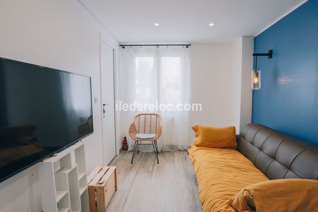 Photo 16: An accomodation located in Le Bois-Plage-en-R&eacute; on ile de R&eacute;.