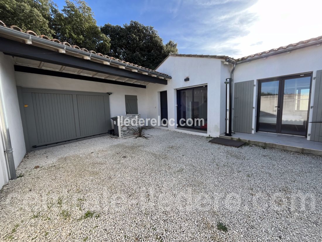 Photo 37: An accomodation located in Rivedoux-Plage on ile de Ré.
