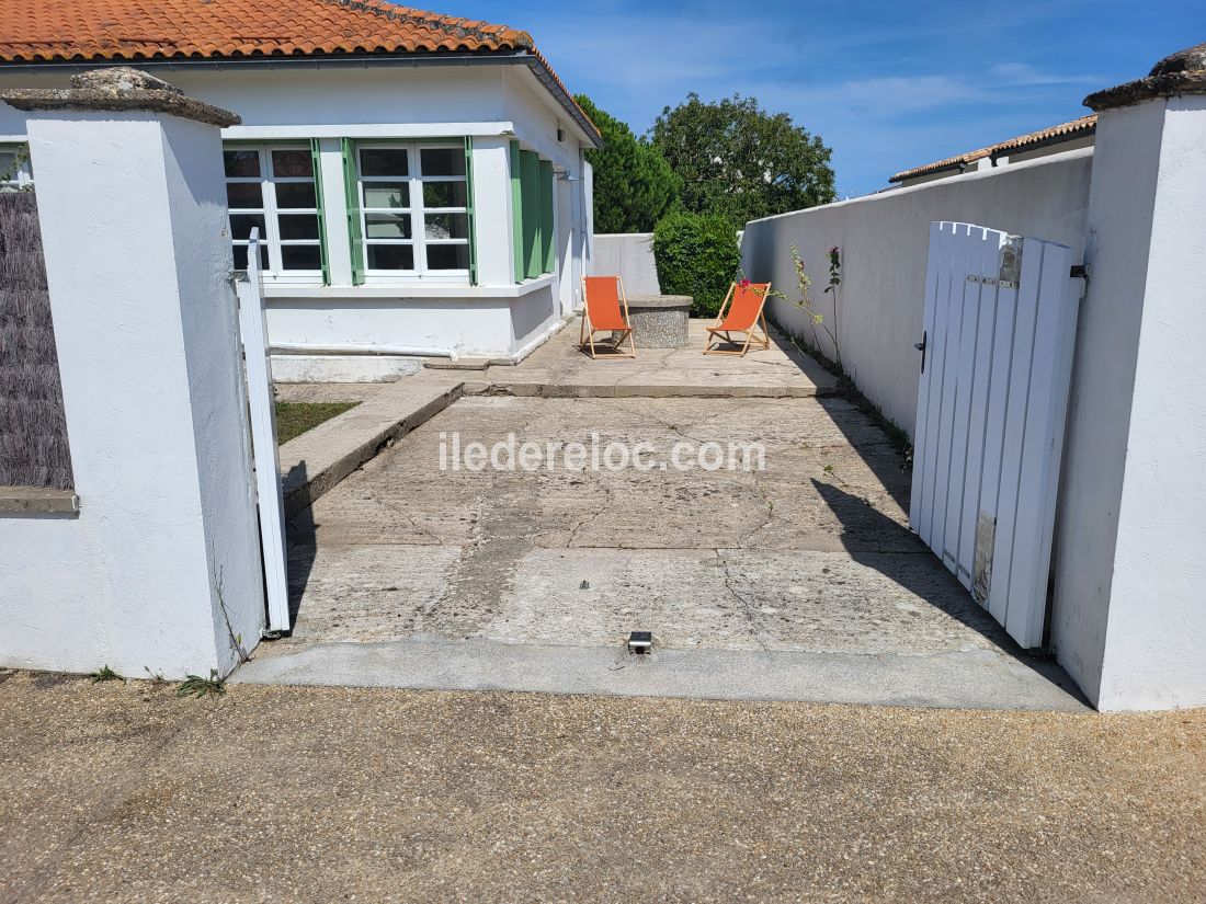 Photo 9: An accomodation located in La Couarde-sur-mer on ile de Ré.