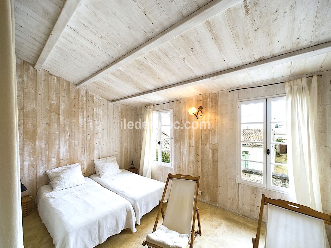 Photo 10: An accomodation located in La Flotte-en-R&eacute; on ile de R&eacute;.