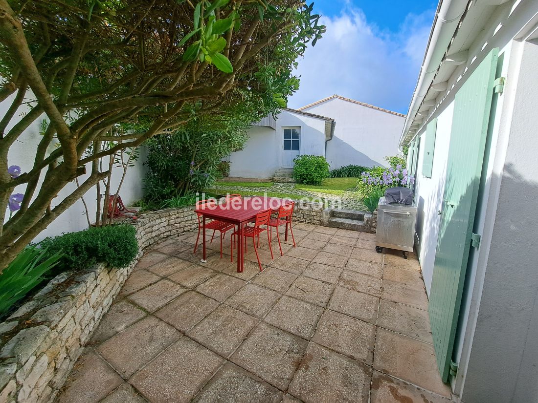 Photo 13: An accomodation located in La Flotte-en-R&eacute; on ile de R&eacute;.