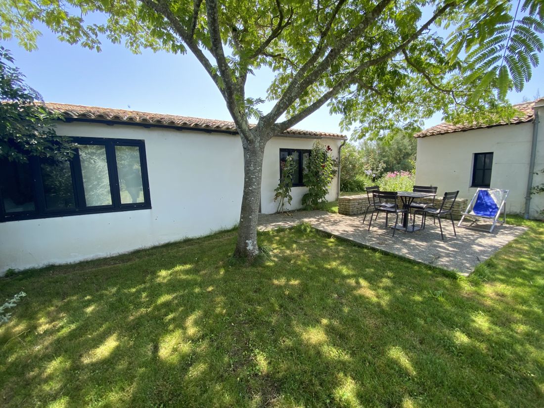 Photo 8: An accomodation located in Ars en Ré on ile de Ré.
