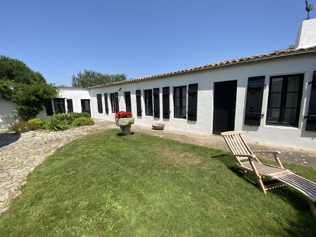 Photo 14: An accomodation located in Ars en Ré on ile de Ré.