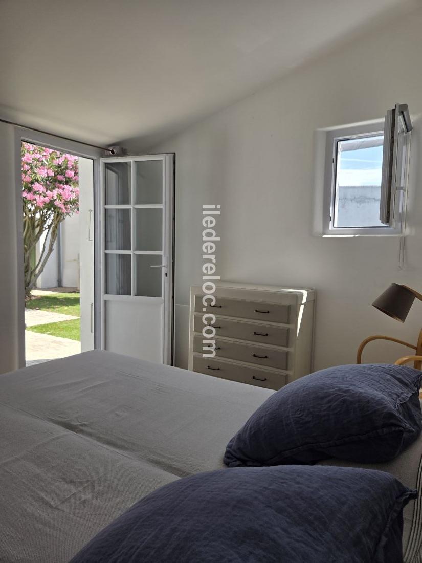 Photo 12: An accomodation located in Le Bois-Plage-en-Ré on ile de Ré.