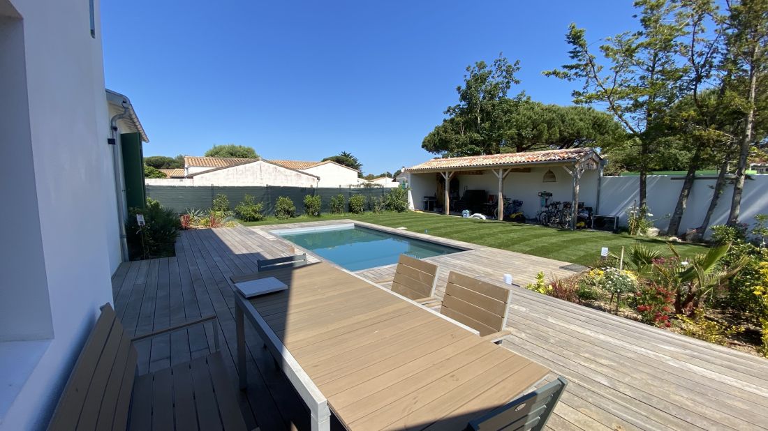Photo 26: An accomodation located in La Couarde-sur-mer on ile de Ré.