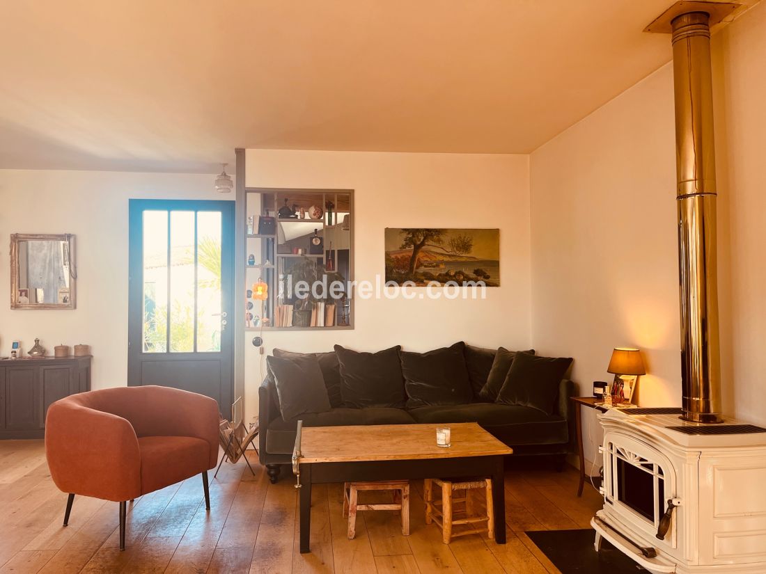Photo 5: An accomodation located in Le Bois-Plage-en-Ré on ile de Ré.