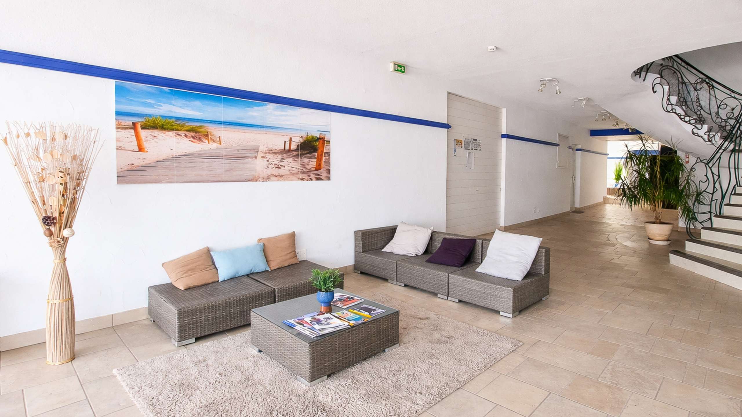 Photo 11: An accomodation located in La Couarde-sur-mer on ile de R&eacute;.