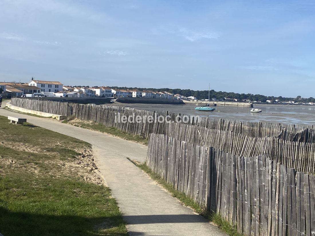 Photo 18: An accomodation located in Rivedoux-Plage on ile de Ré.