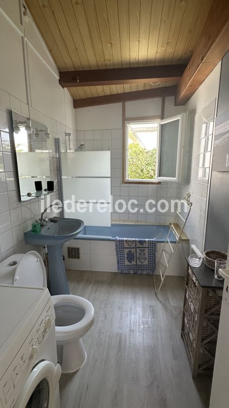 Photo 13: An accomodation located in Les Portes-en-Ré on ile de Ré.