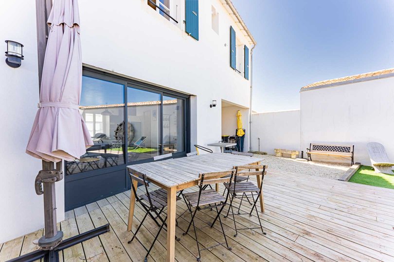 Photo 24: An accomodation located in Le Bois-Plage-en-Ré on ile de Ré.