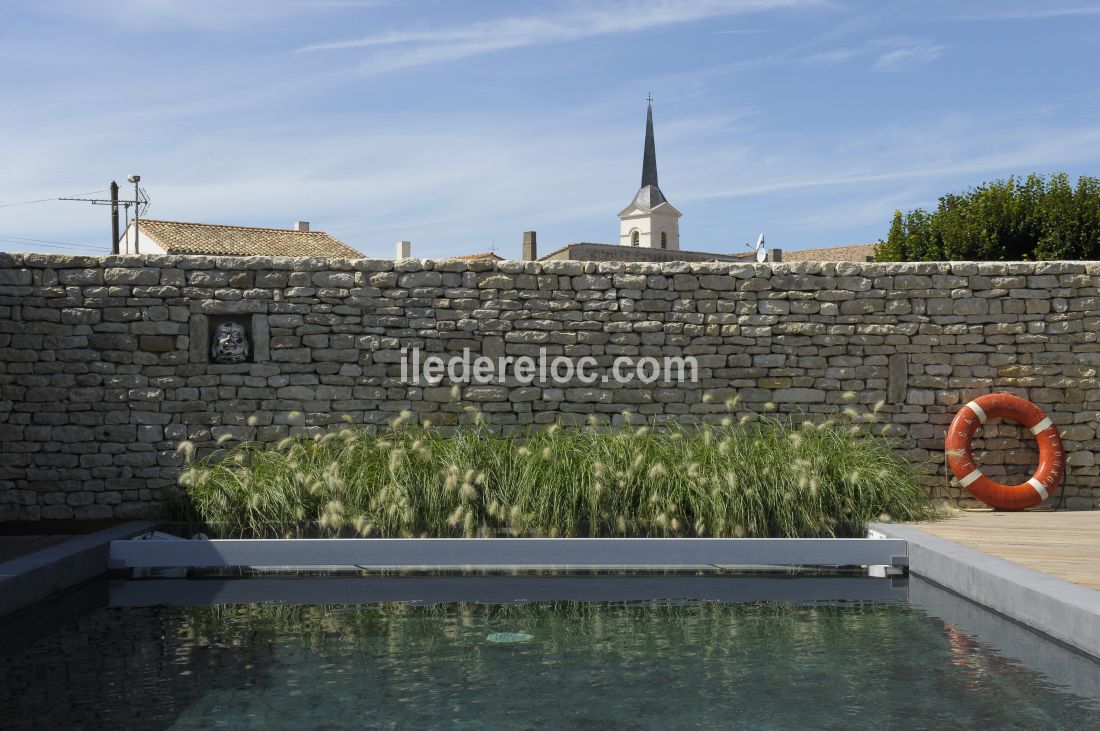 Photo 6: An accomodation located in Saint-Clément-des-Baleines on ile de Ré.