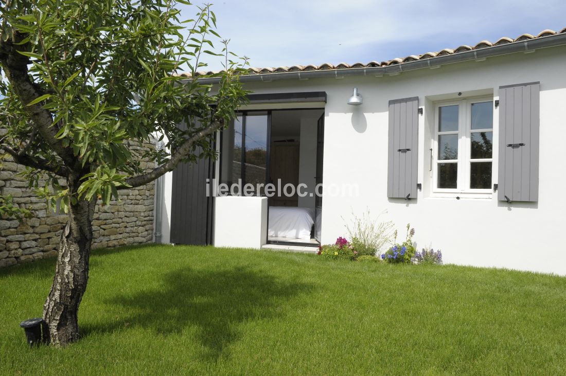 Photo 16: An accomodation located in Saint-Clément-des-Baleines on ile de Ré.