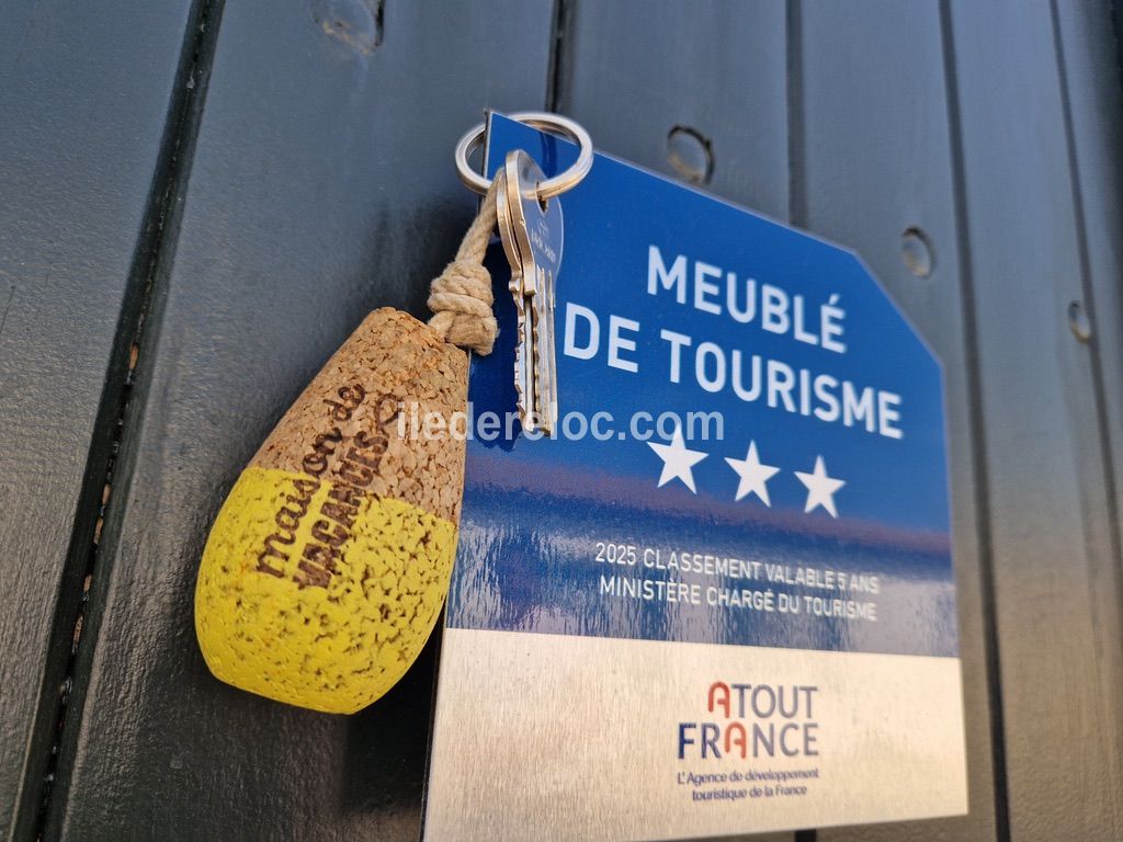 Photo 9: An accomodation located in La Flotte-en-R&eacute; on ile de R&eacute;.