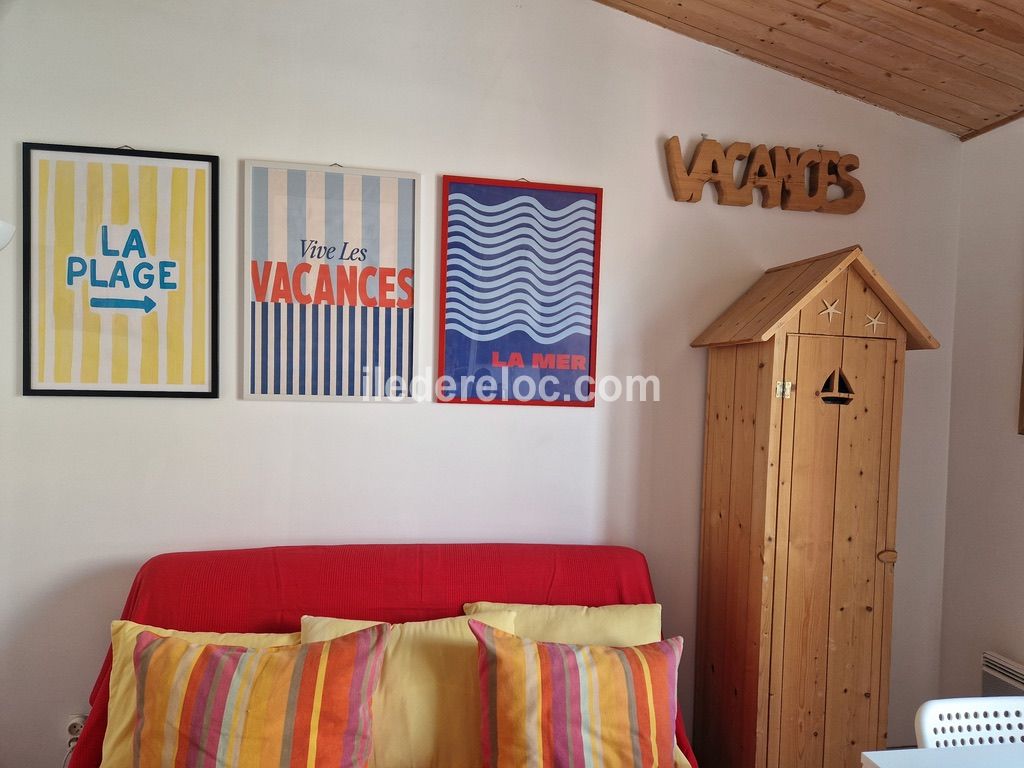 Photo 15: An accomodation located in La Flotte-en-R&eacute; on ile de R&eacute;.
