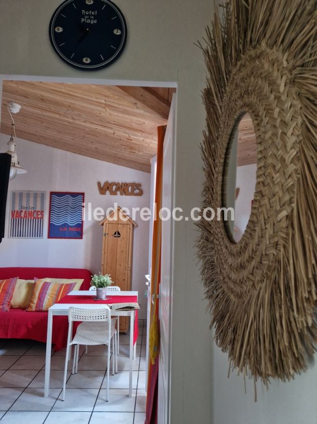 Photo 12: An accomodation located in La Flotte-en-R&eacute; on ile de R&eacute;.