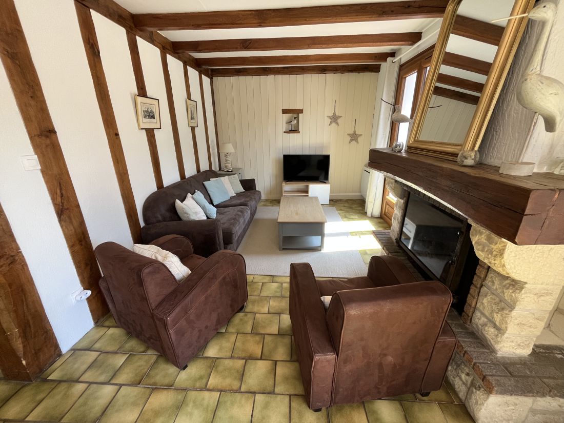 Photo 7: An accomodation located in Sainte-Marie-de-Ré on ile de Ré.