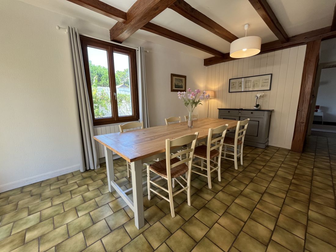 Photo 8: An accomodation located in Sainte-Marie-de-Ré on ile de Ré.
