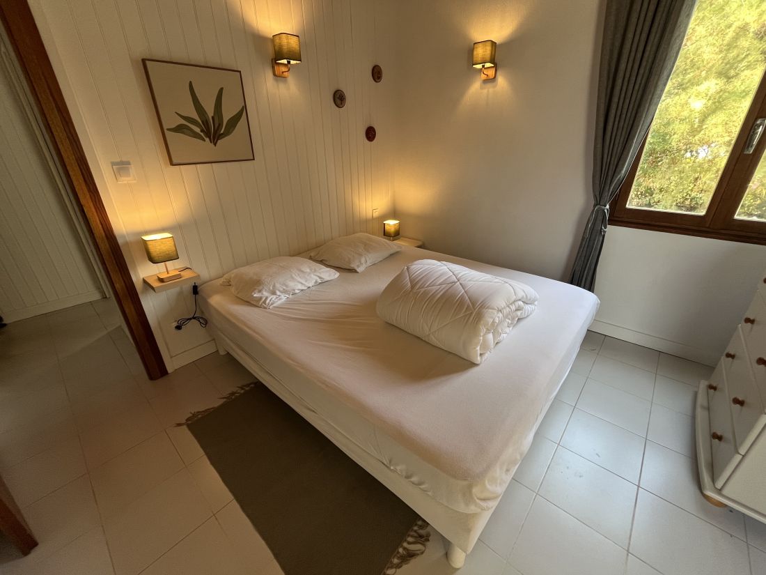 Photo 18: An accomodation located in Sainte-Marie-de-Ré on ile de Ré.