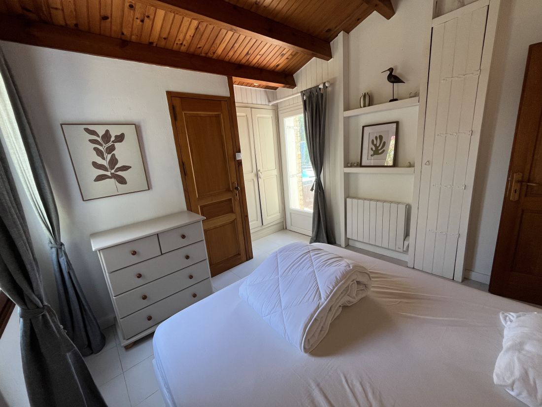 Photo 20: An accomodation located in Sainte-Marie-de-Ré on ile de Ré.