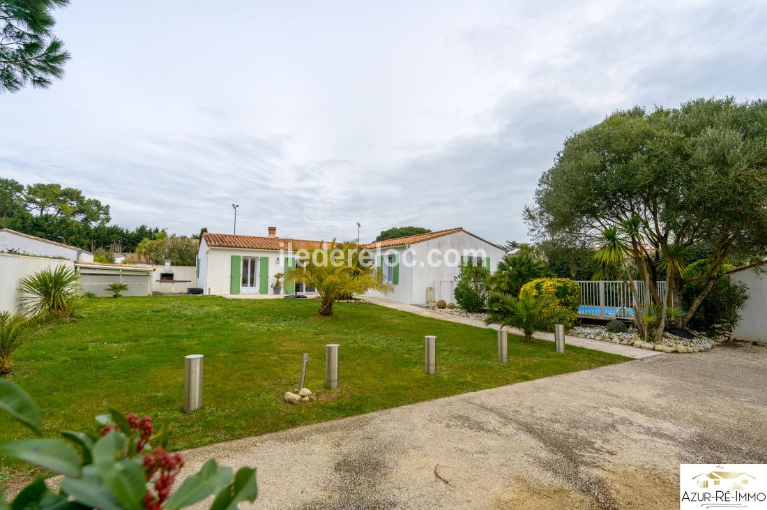 Photo 35: An accomodation located in Sainte-Marie-de-Ré on ile de Ré.