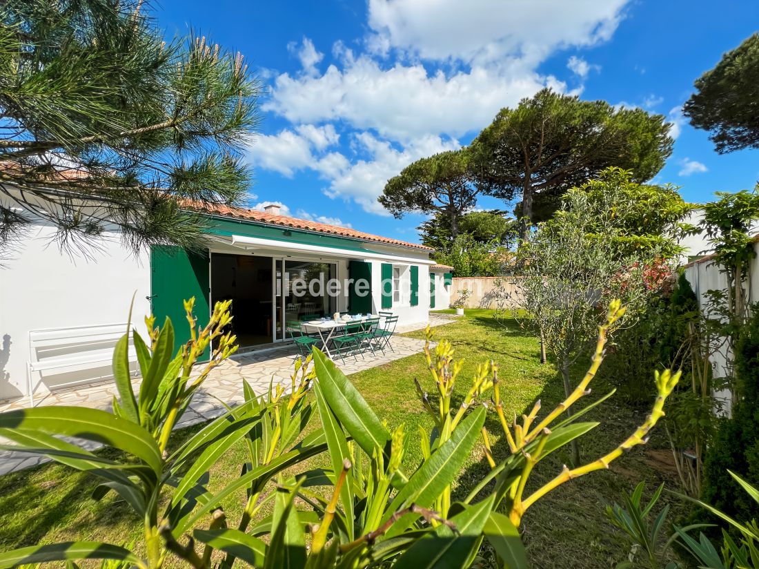 Photo 19: An accomodation located in La Flotte-en-Ré on ile de Ré.