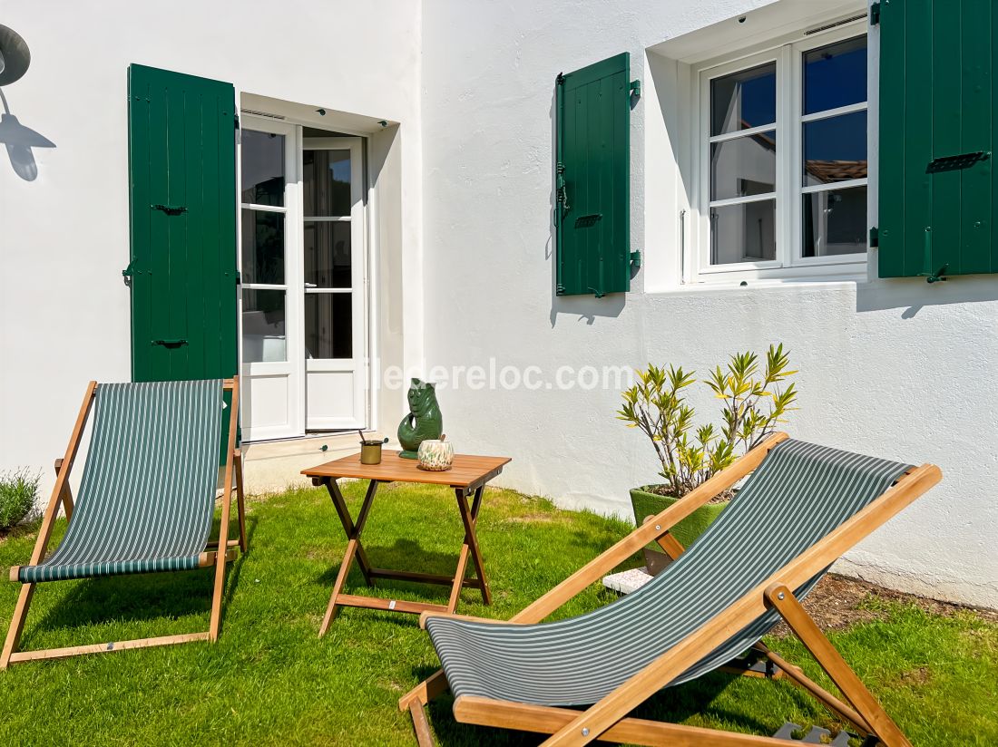 Photo 8: An accomodation located in La Flotte-en-Ré on ile de Ré.