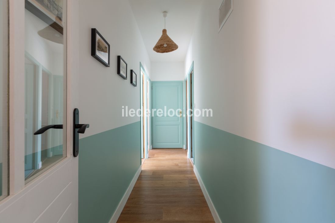 Photo 8: An accomodation located in Saint-Martin-de-Ré on ile de Ré.