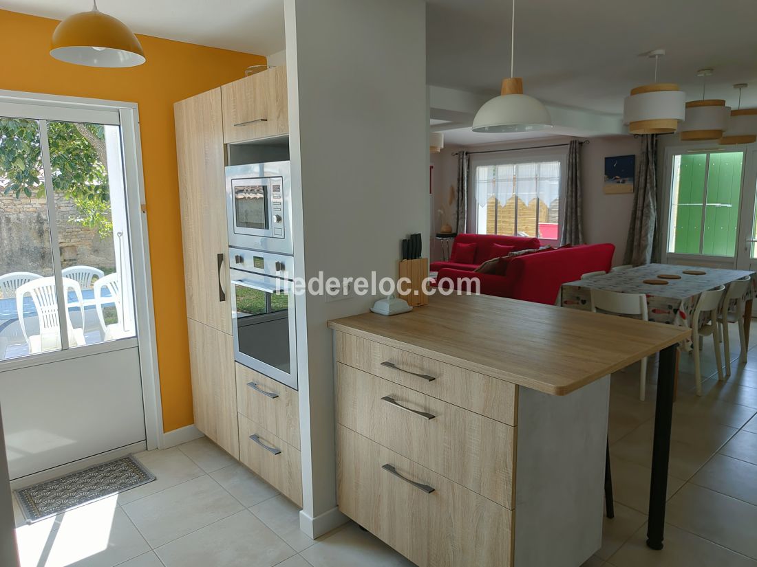 Photo 4: An accomodation located in Ars en R&eacute; on ile de R&eacute;.