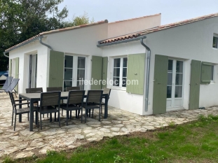 Ile de Ré:Renovated house 8 people / 4 bedrooms in la riviere