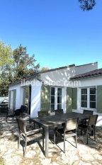Ile de Ré:Renovated house 8 people / 4 bedrooms in la riviere