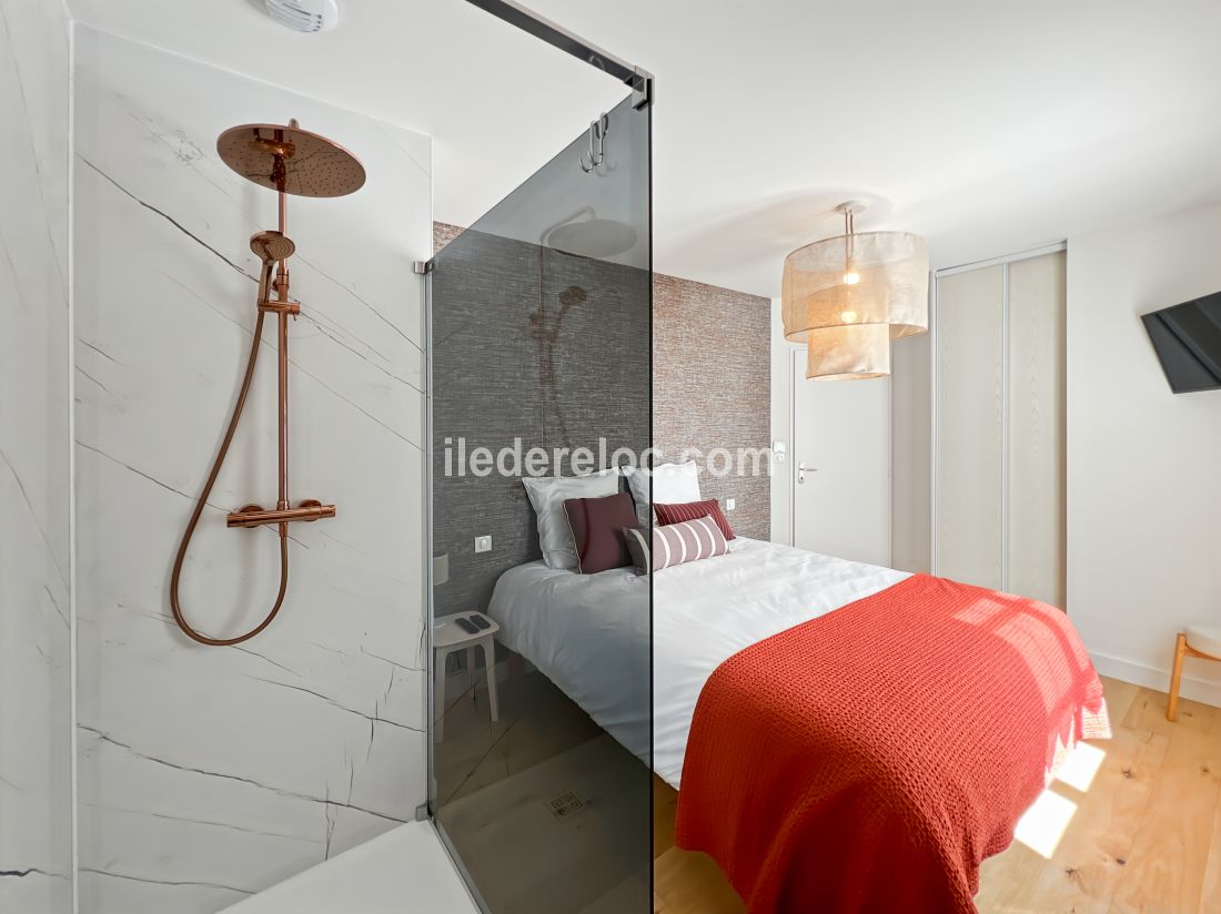 Photo 10: An accomodation located in La Flotte-en-Ré on ile de Ré.