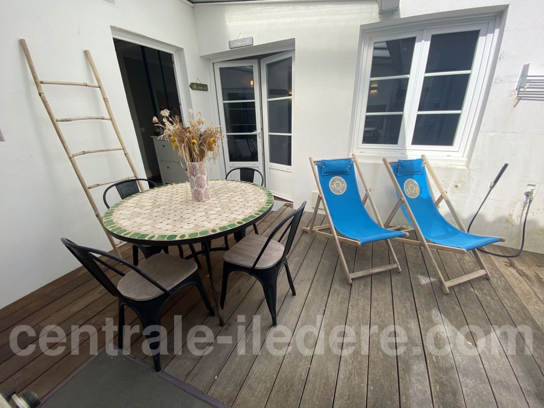 Photo 5: An accomodation located in La Flotte-en-Ré on ile de Ré.