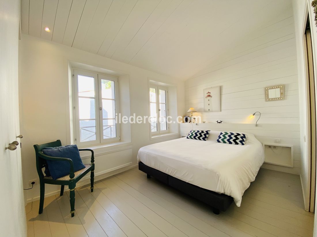 Photo 20: An accomodation located in La Couarde-sur-mer on ile de Ré.