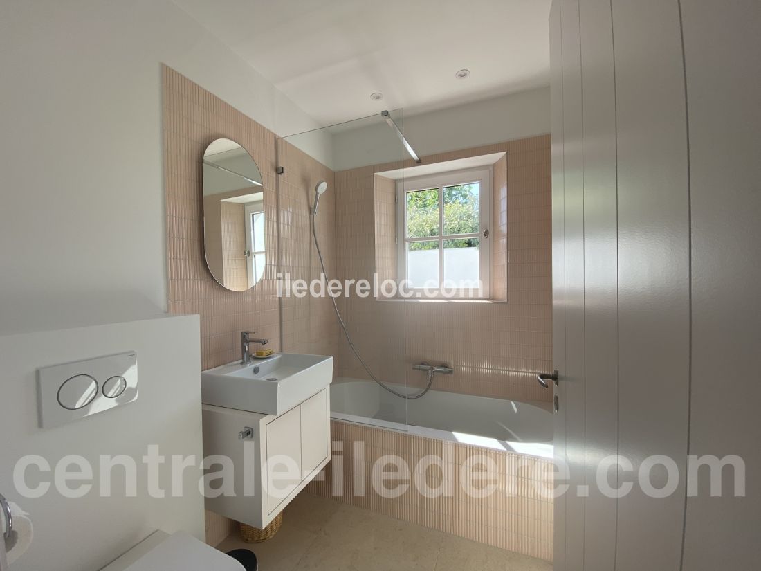 Photo 19: An accomodation located in Loix on ile de Ré.