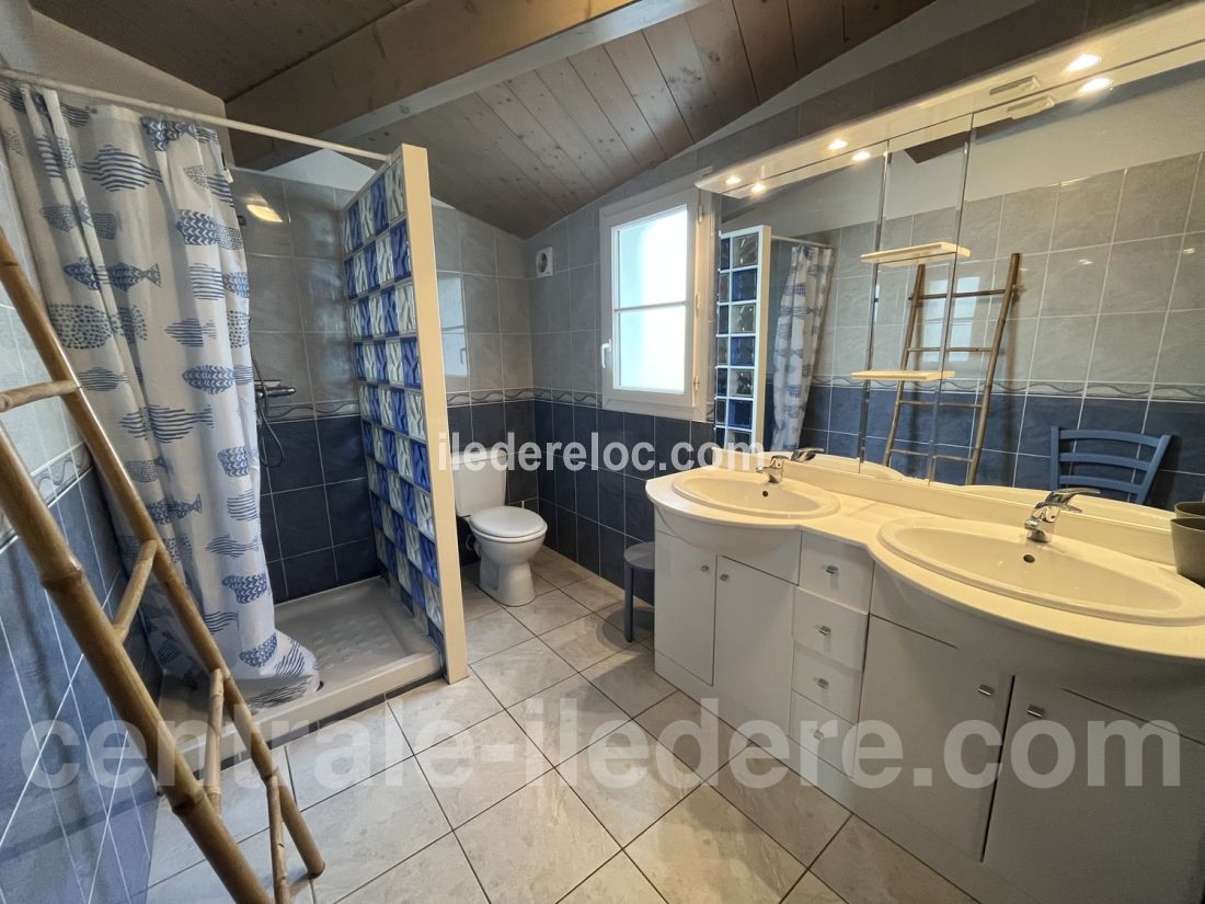 Photo 18: An accomodation located in Le Bois-Plage-en-R&eacute; on ile de R&eacute;.