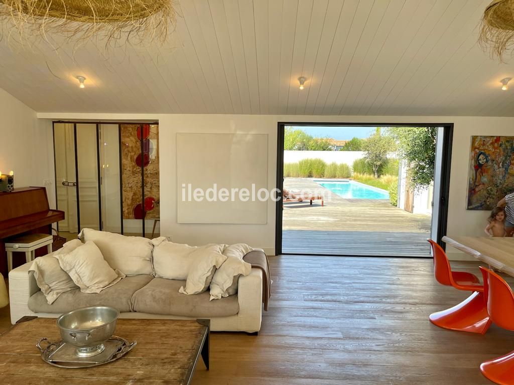 Photo 8: An accomodation located in Sainte-Marie-de-Ré on ile de Ré.